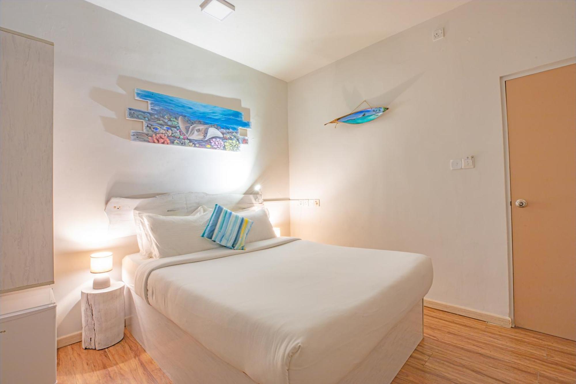 Ocean Pearl Maldives At Gulhi Island Hotel ภายนอก รูปภาพ