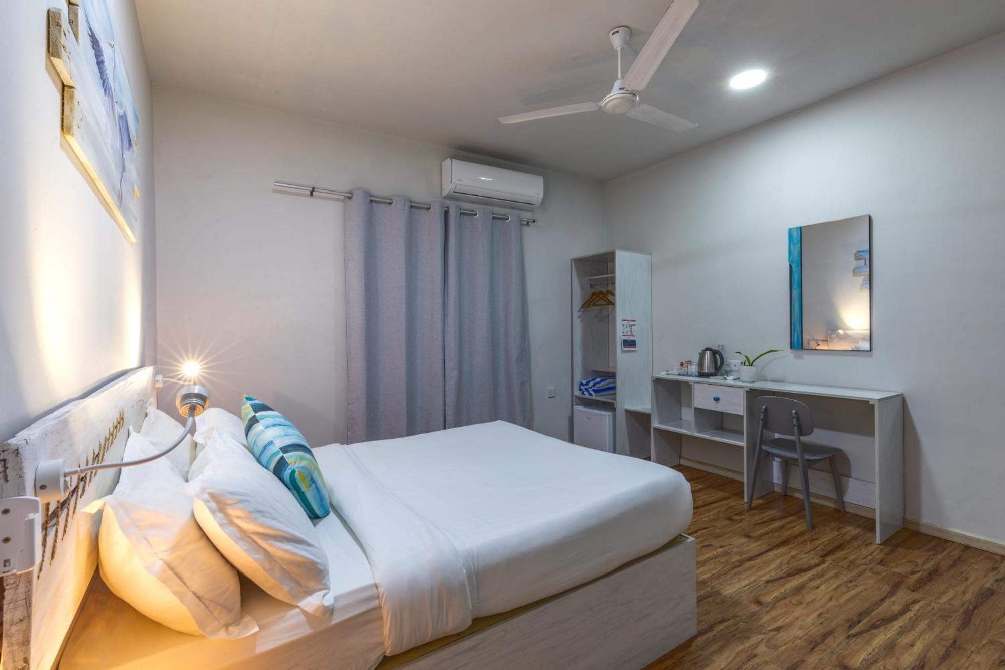 Ocean Pearl Maldives At Gulhi Island Hotel ภายนอก รูปภาพ
